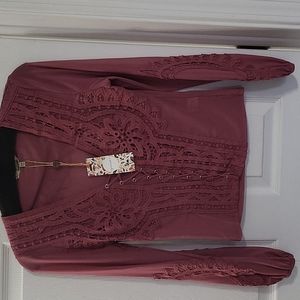 Gimmicks top from Buckle